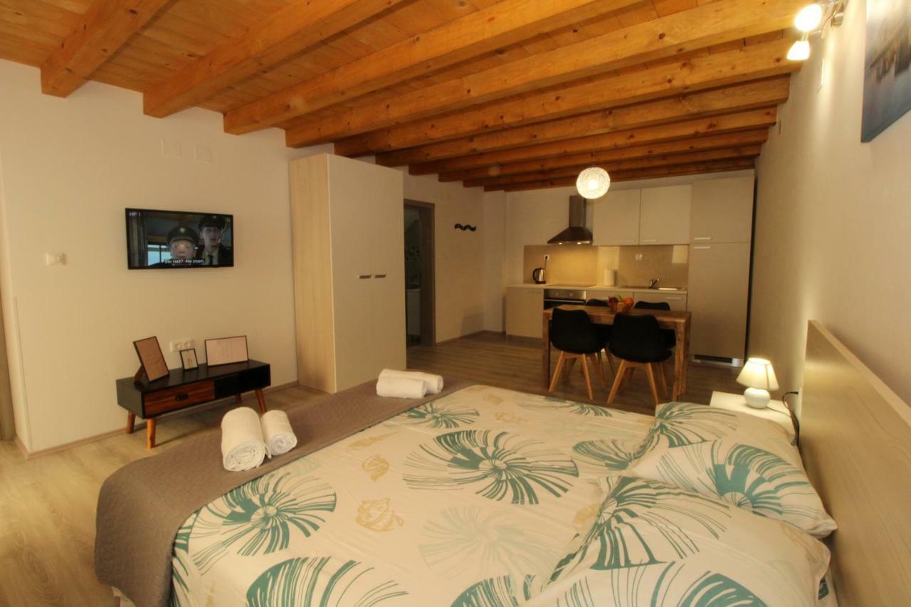 Apartments Bella باغ المظهر الخارجي الصورة