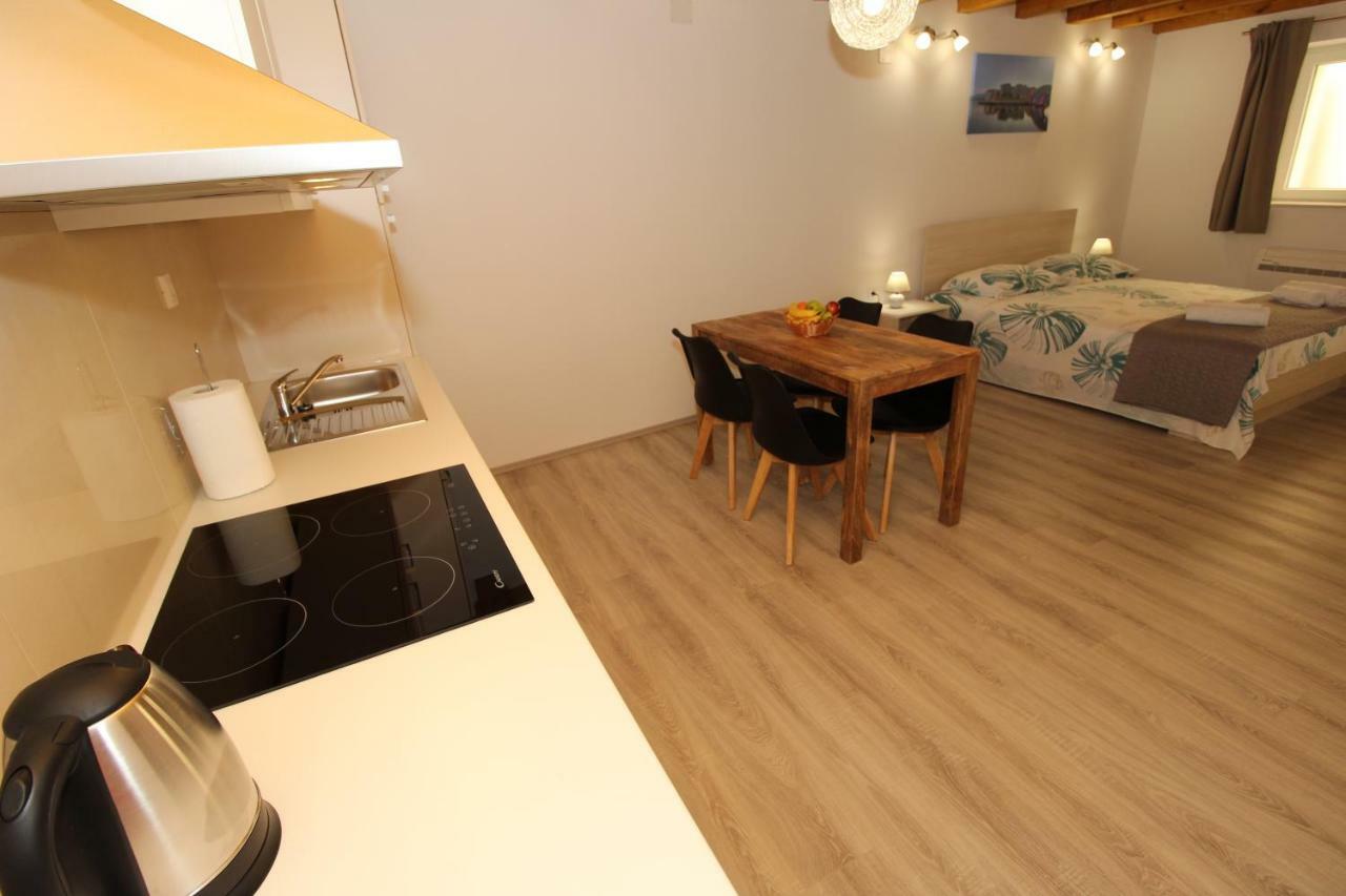 Apartments Bella باغ المظهر الخارجي الصورة